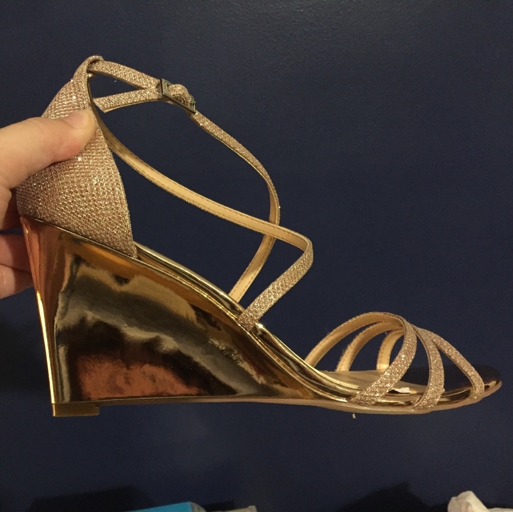 Badgley Mischka Wedges